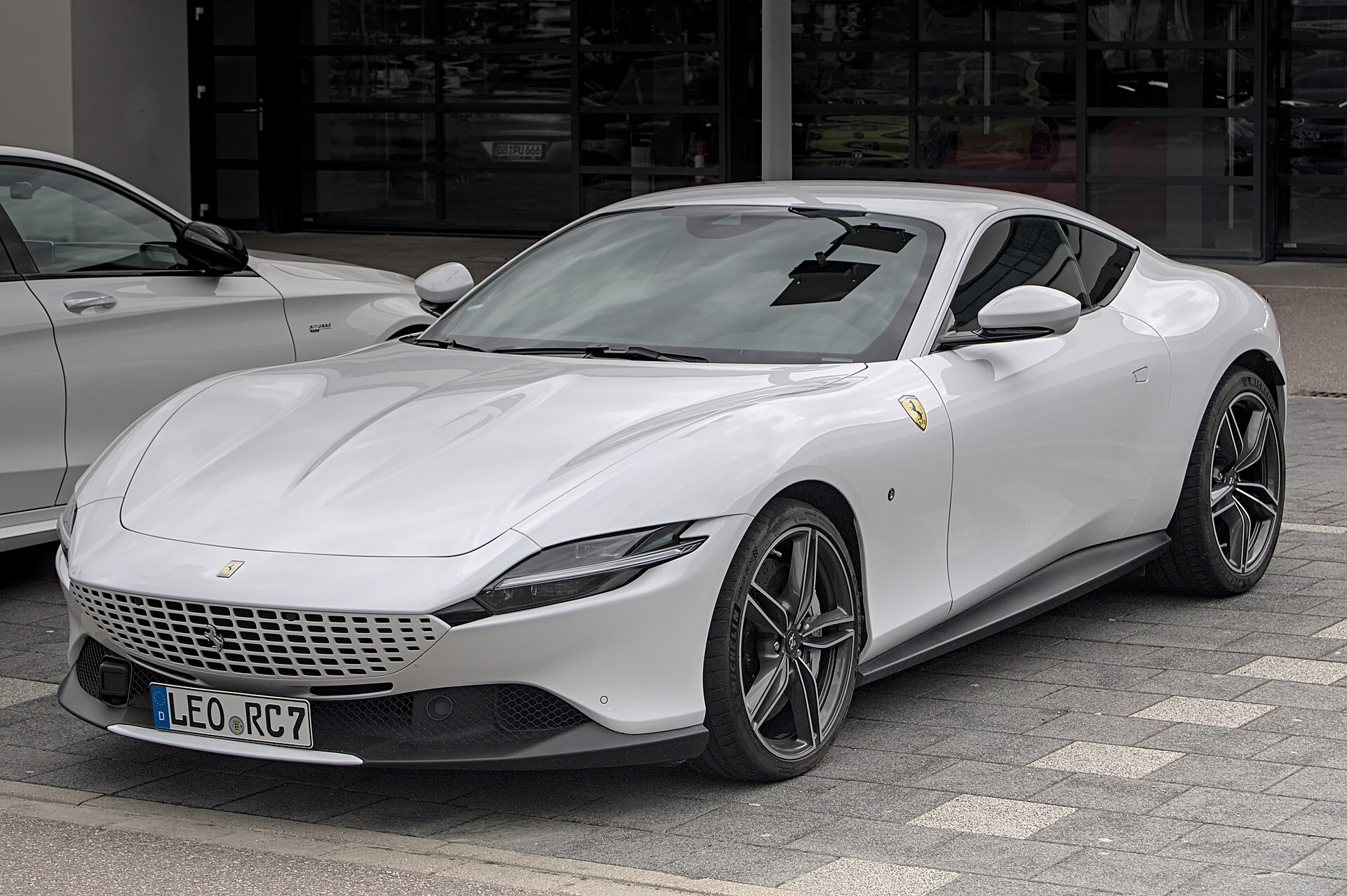 Ferrari Roma / Roma Spider